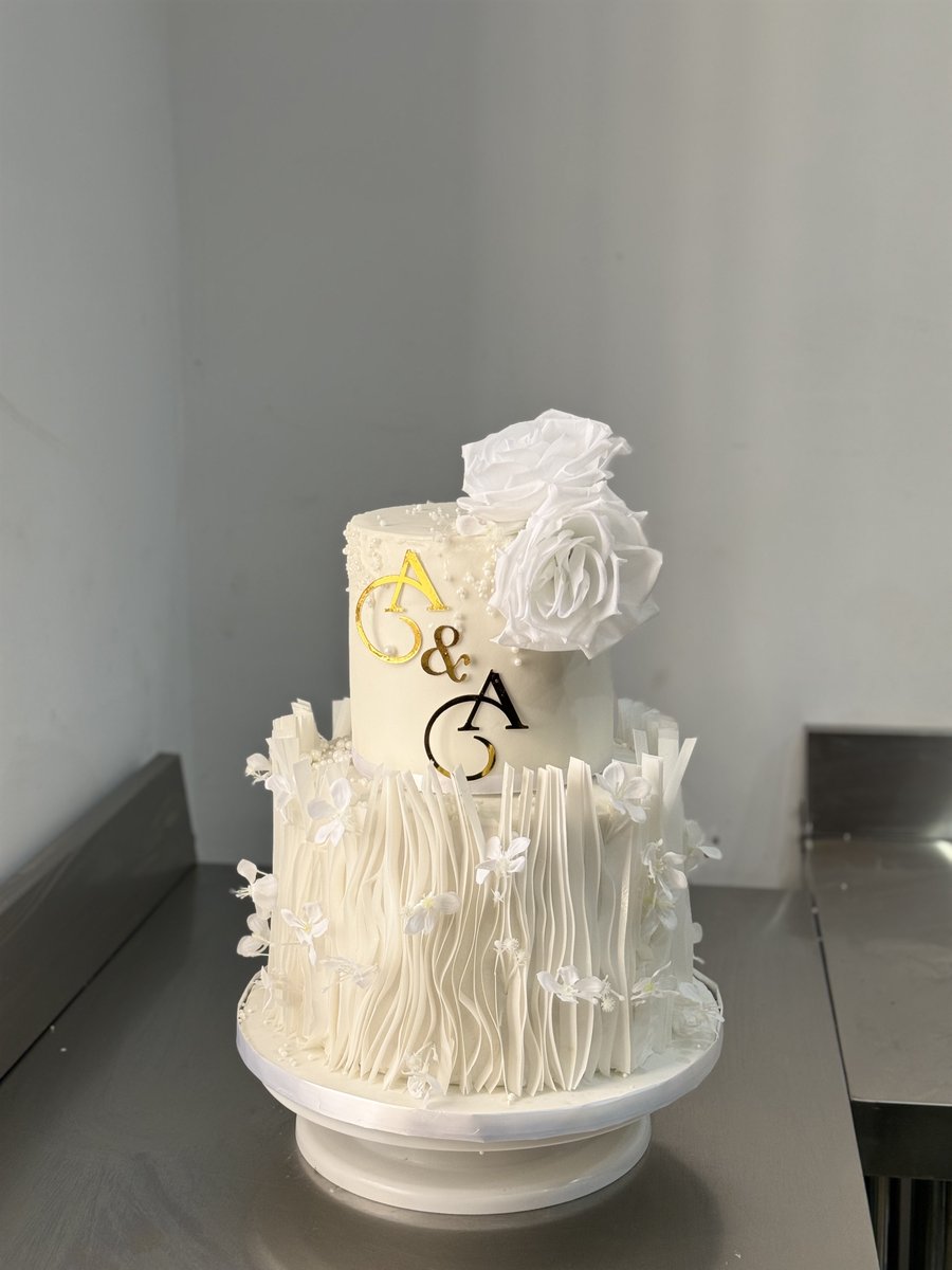 QUALITY CAKES IN IFE tweet media