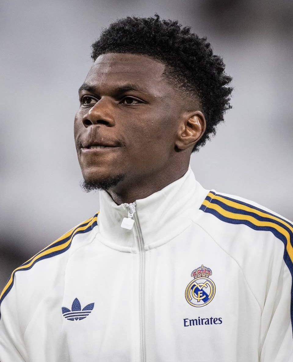 WeAreFootality's tweet photo. 🚨 𝗡𝗘𝗪: Manchester United are ready to convince Aurelien Tchouameni to join them in case he is allowed to leave Real Madrid. https://t.co/GHz5PfWY2D