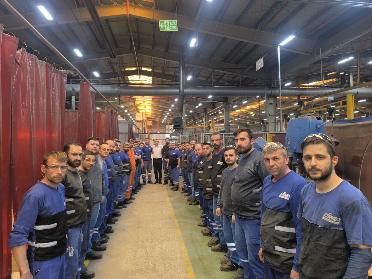 gny39's tweet photo. Kapaklı Şubemize bağlı Dinex Egzoz Fabrikamızda 08:00-16:00 vardiyasında çalışan arkadaşlarımızı ziyaret ettik.Sendikal ve güncel konularda istişarelerde bulunduk.
#TürkMetalSendikası
#TürkMetalKapaklıŞube
#Hepimizbiriz
#LiderimizUysalAltundağ https://t.co/pLEXvK95O5