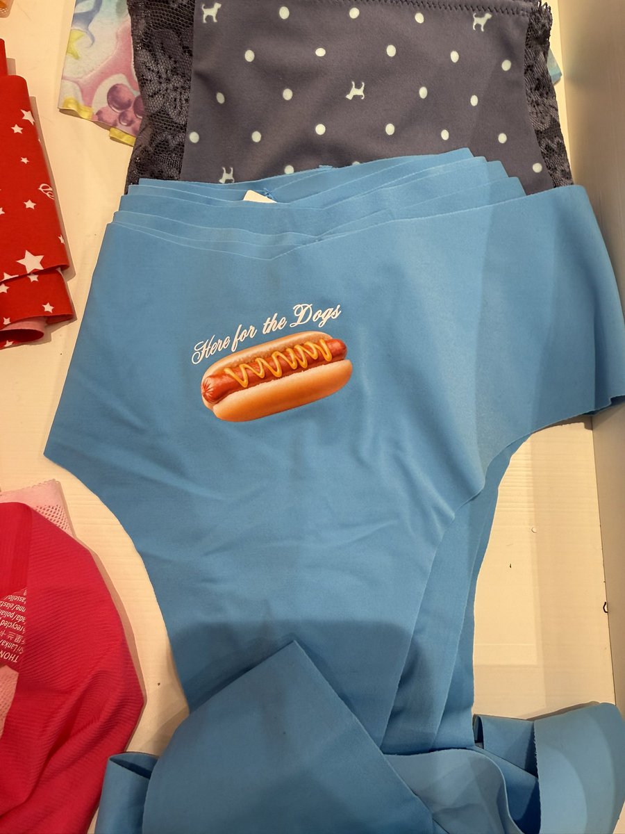 shanrocksnwa's tweet photo. Hey @brockpierson, I saw these at Victoria Secret. You’re so popular. #hereforthedogs https://t.co/HgKqPXMgKq