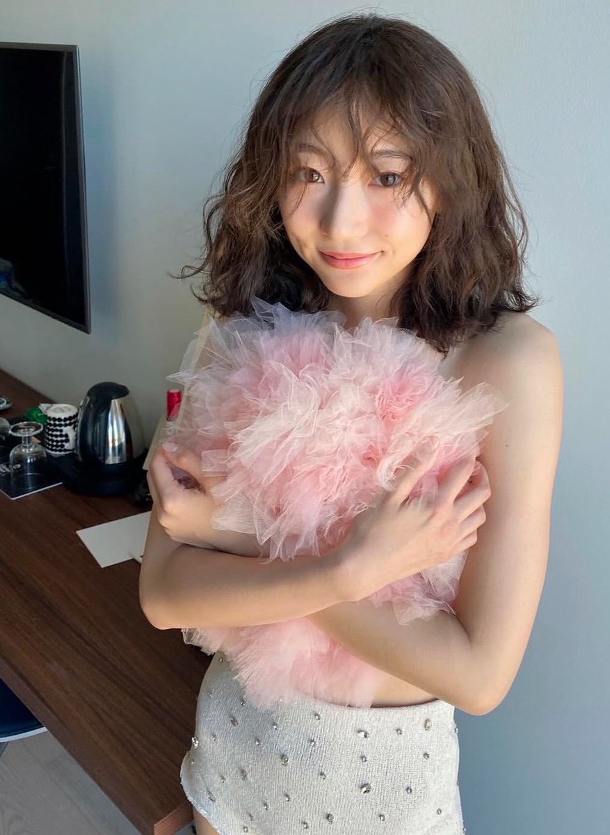 rakugakihonpo's tweet photo. オモイデノカケラ。
#武田玲奈 https://t.co/MhS5aExfVh