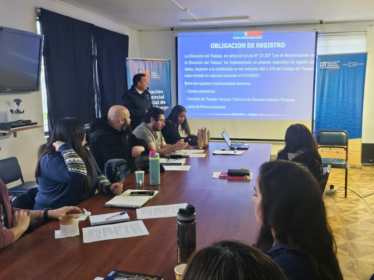 En Porvenir, Inspector Provincial Carlos Ibañez, realizó capacitación el día 05 de mayo, a dirigentes sindicales de la provincia, materias tratadas Portal mi DT, contrato individual, tipos de jornadas, trabajo decente.