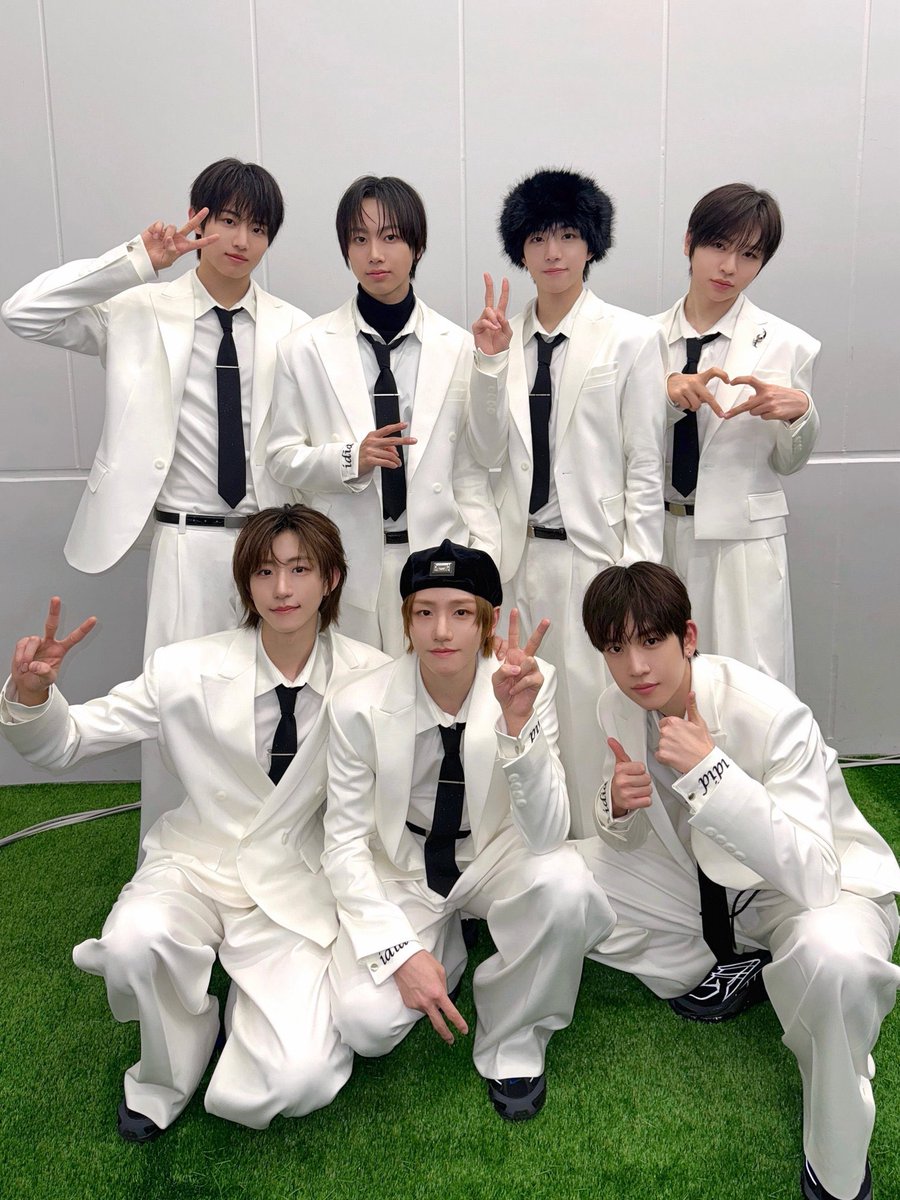SHIHO tweet media