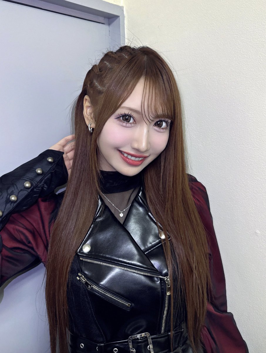 野村実代(みよまる)1st写真集予約中♡ (@MIYOMARUKO) / Posts / X