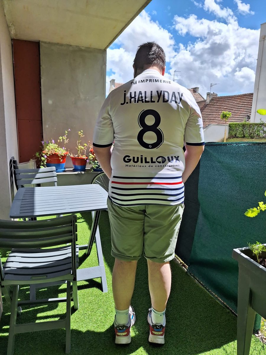 Joël tweet media