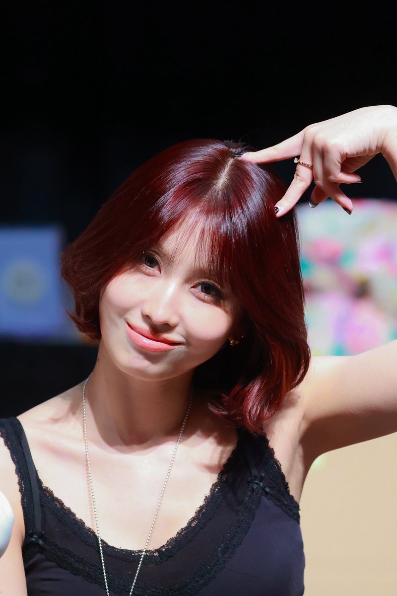 flash_mox3's tweet photo. 250907
😺🐈‍⬛🫶
#TWICE #트와이스
#MOMO #모모 #モモ https://t.co/jCsthtFYUh