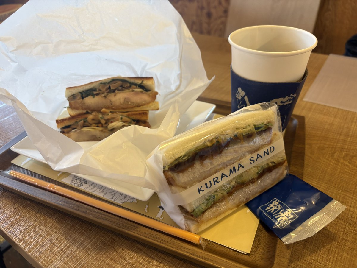 鈴鹿8耐テスト搬入日！
サーキットに行く前に鞍馬サンドさんでランチ🥪
美味しいサンドイッチごちそうさまでした！
お土産にいただいたサンドイッチはチームのみんなが美味しそうに食べてました😋🙏