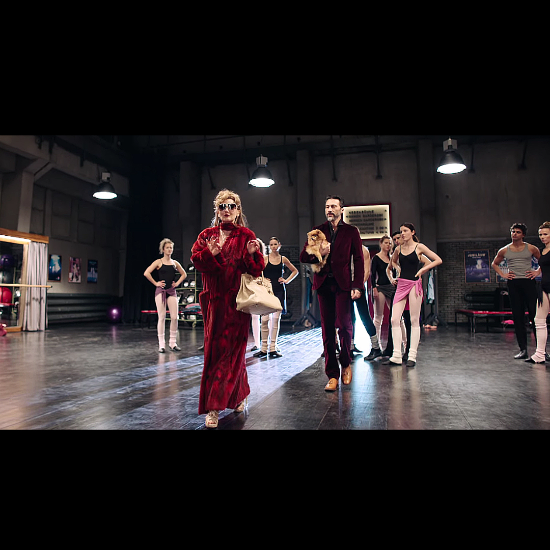 MariniSasha's tweet photo. • DER PALAST •
I'm delighted to be part of the TV series "Der Palast" (Season 2), directed by the extraordinary German film and television director Uli Edel and produced by Constantin Television and MOOVIE GmbH.  

Don't miss it on Prime Video!   

#DerPalast2 #TvSeries https://t.co/lXCGhLFQ7q