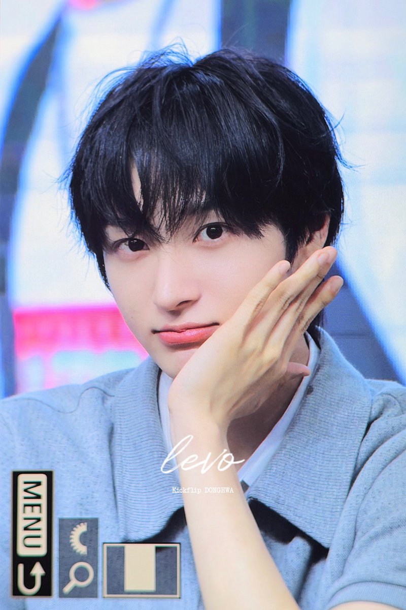 levoodopaa's tweet photo. 260511 #킥플립 #동화 볶머졸귀 https://t.co/RgnU6lCMuw