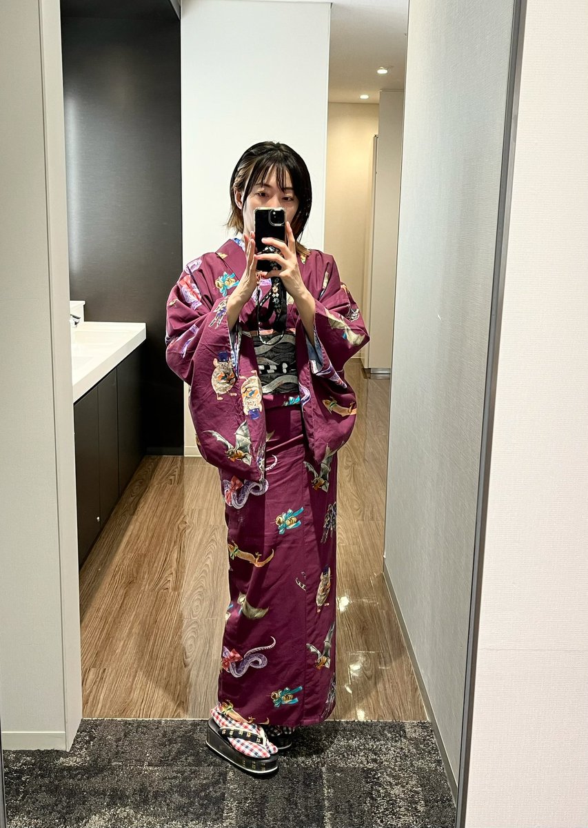 牛抱せん夏 tweet media