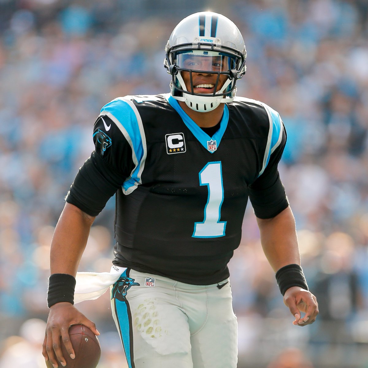 It's Cam Newton's 37th birthday!

🔹 2015 NFL MVP
🔹 2015 Offensive Player of the Year
🔹 2011 Offensive Rookie of the Year
🔹 3x Pro Bowler
🔹 First rookie to throw for 4,000 yards
🔹 2x national champion
🔹 2010 Heisman Trophy

Should he be a FIRST BALLOT Hall of Famer?