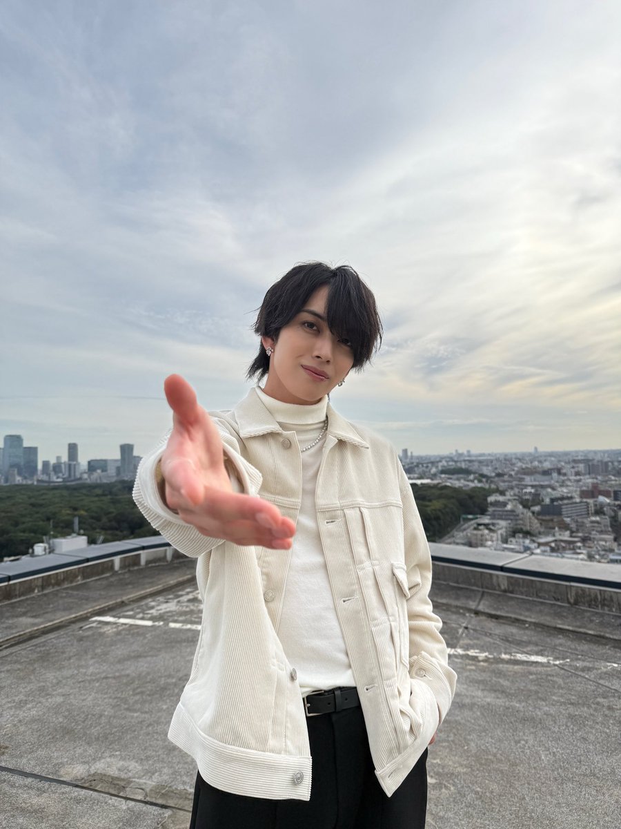 meru.︎ ^_^🫂 tweet media