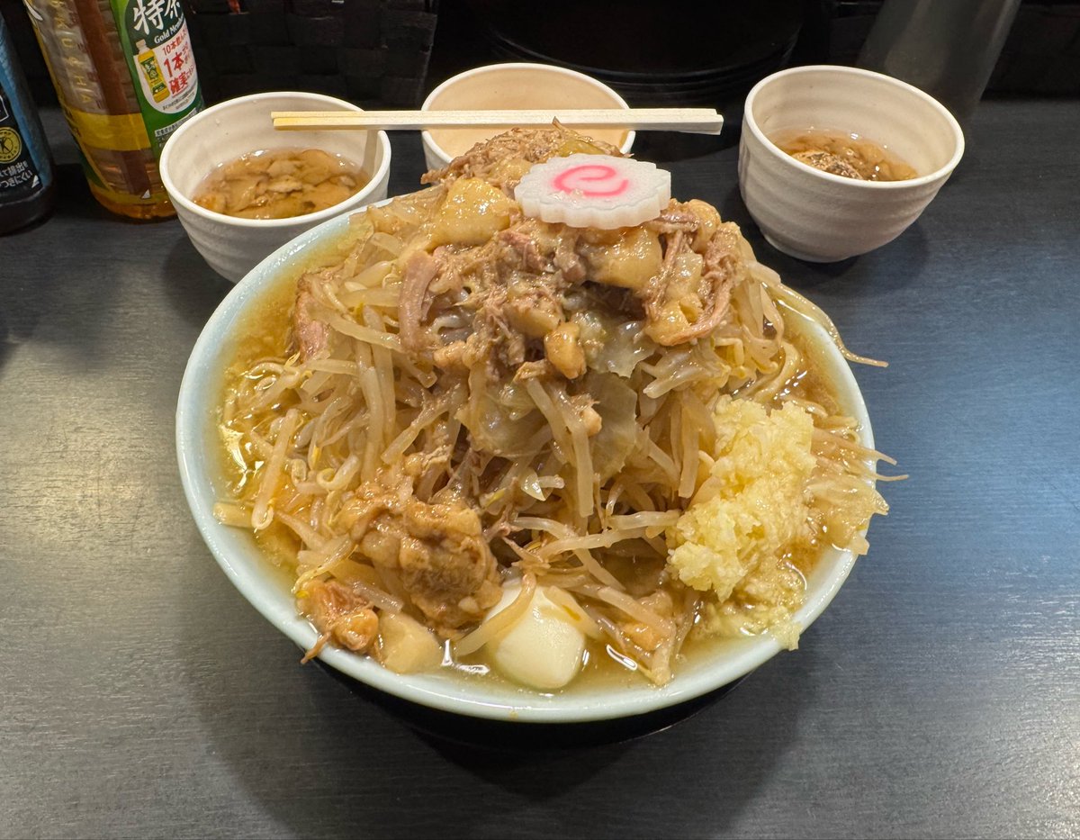 し ぐ ま る tweet media