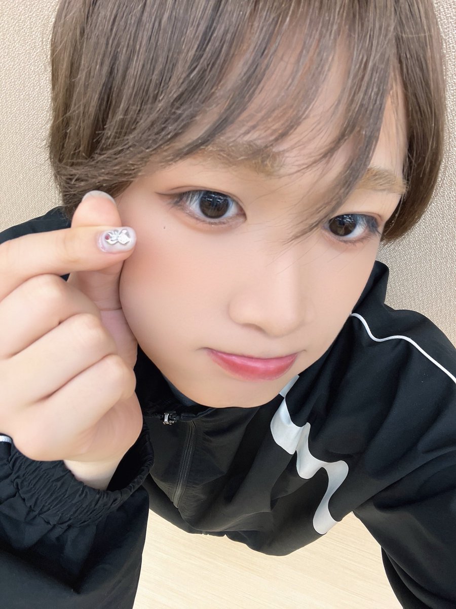 DXTEEN tweet media