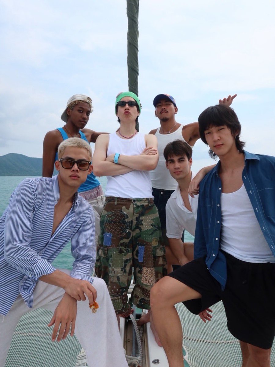 OFFGUN_FAMILY tweet media