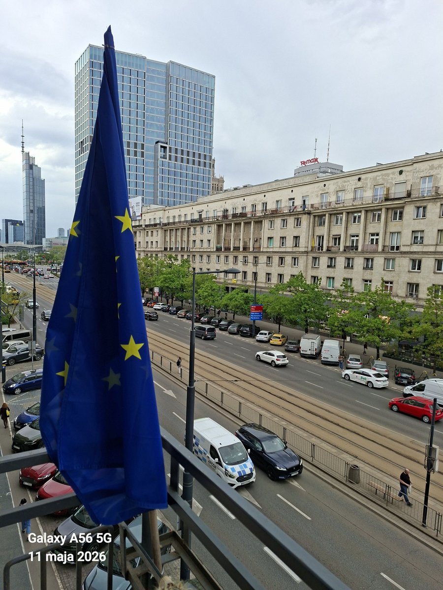 Bogdan Kucharski tweet media
