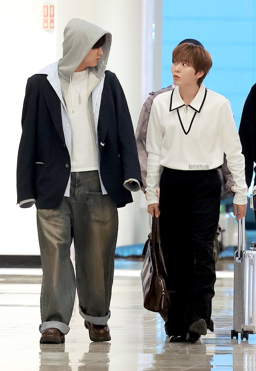 260511 GMP 세븐틴 승관 민규 출국   

뿌규뿌규 💖 

#세븐틴 #승관 #출국 #부승관 #seungkwan #민규 #김민규 #mingyu