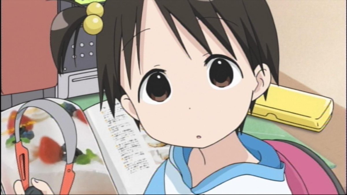 Li_com's tweet photo. 今日はちぃちゃんの誕生日なので苺づくしケーキを食べます。
いつものお店じゃなくてﾌﾟﾚｰﾄを忘れてしまった、、、千佳ちゃんお誕生日おめでとう！ https://t.co/QGbbXGJI3Y