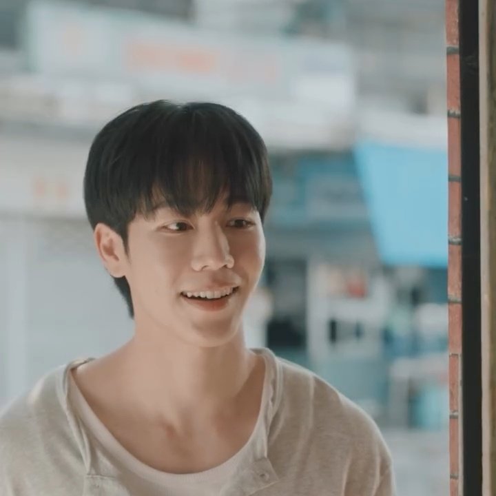 ¶~¶ ฟู่วว~~ tweet media