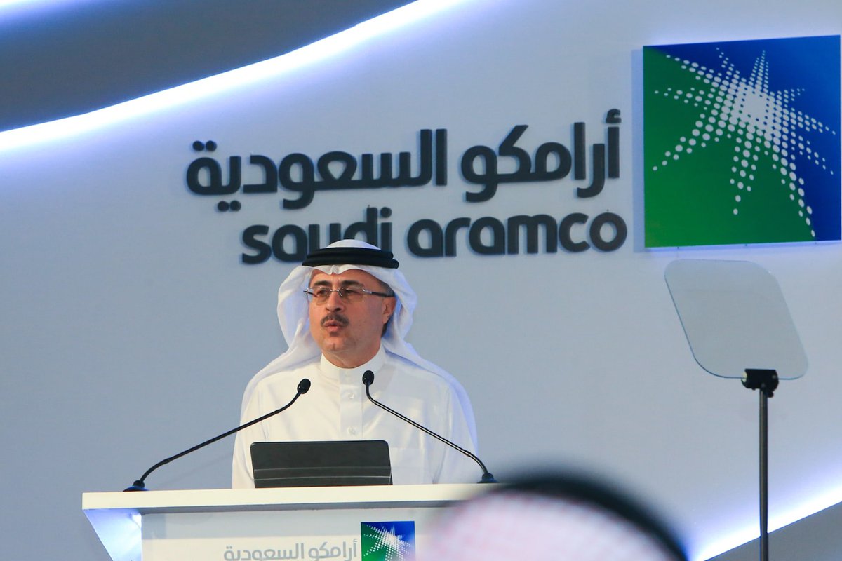 SaudiProject's tweet photo. رئيس #أرامكو:

إذا لزم الأمر، يمكننا الوصول إلى أقصى سعة إنتاج نفط مستدامة لدينا والبالغة 12 مليون برميل يوميًا خلال ثلاثة أسابيع فقط https://t.co/xnwHl3XNXC