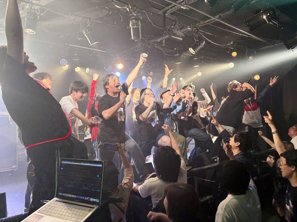 マイケル tweet media