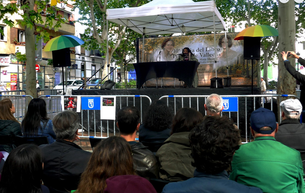 Cuadernos del Laberinto / Alicia Arés tweet media
