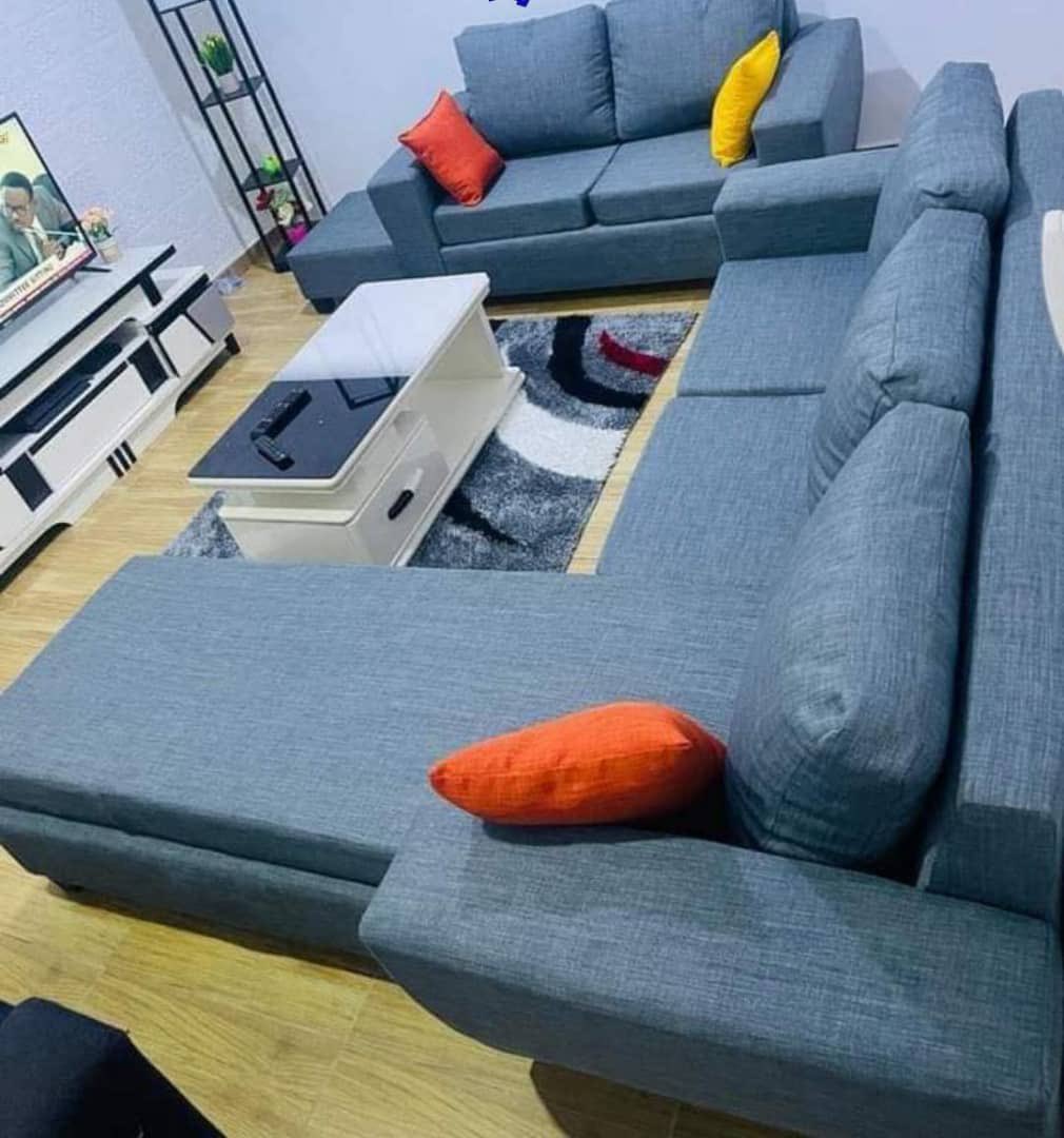 CelebQwesi's tweet photo. Please retweet 🙏

Get your Brand New Sofa Couch 🛋️ from me 

DM if interested 
0551787898/0275696560
Payment on delivery at fee- Nationwide 

Listed in Cedis 
Complete set 5600
L shape 2600
3 in 1- 2200
2 in 1- 1800
Single 1300

Different colors available in stock https://t.co/6ykMT4KLrL