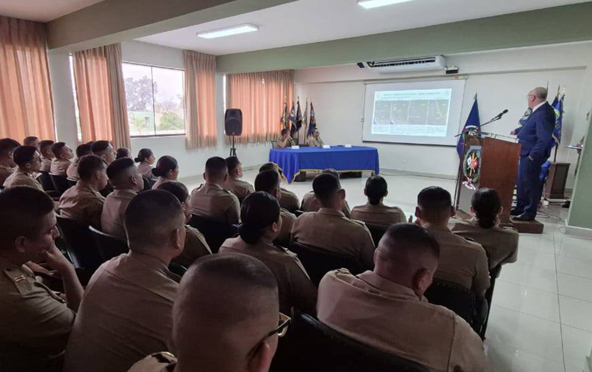 Ejército del Perú tweet media
