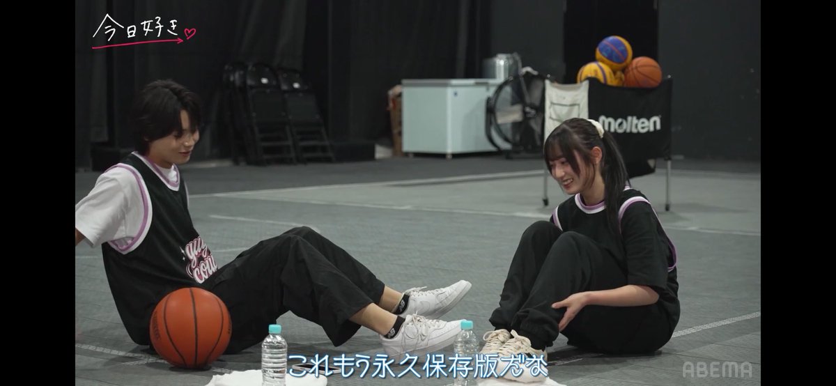 恋 tweet media