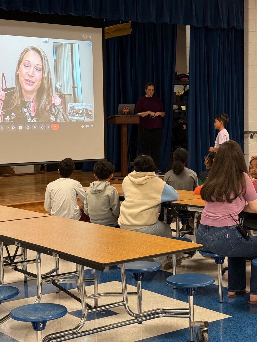 Int3llectIvy's tweet photo. ABC News / Good Morning America Chief Meteorologist Ginger Zee joining  4th grade @HighPointFCS students virtually for an interactive discussion focused on meteorology, weather events, STEAM education, and her career journey. https://t.co/YkMZ74Iz3q