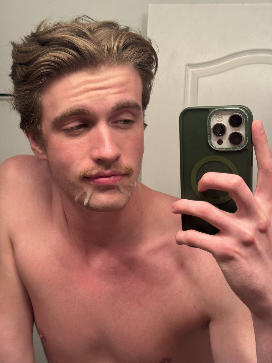 That.Gay.Guy.Nick tweet media