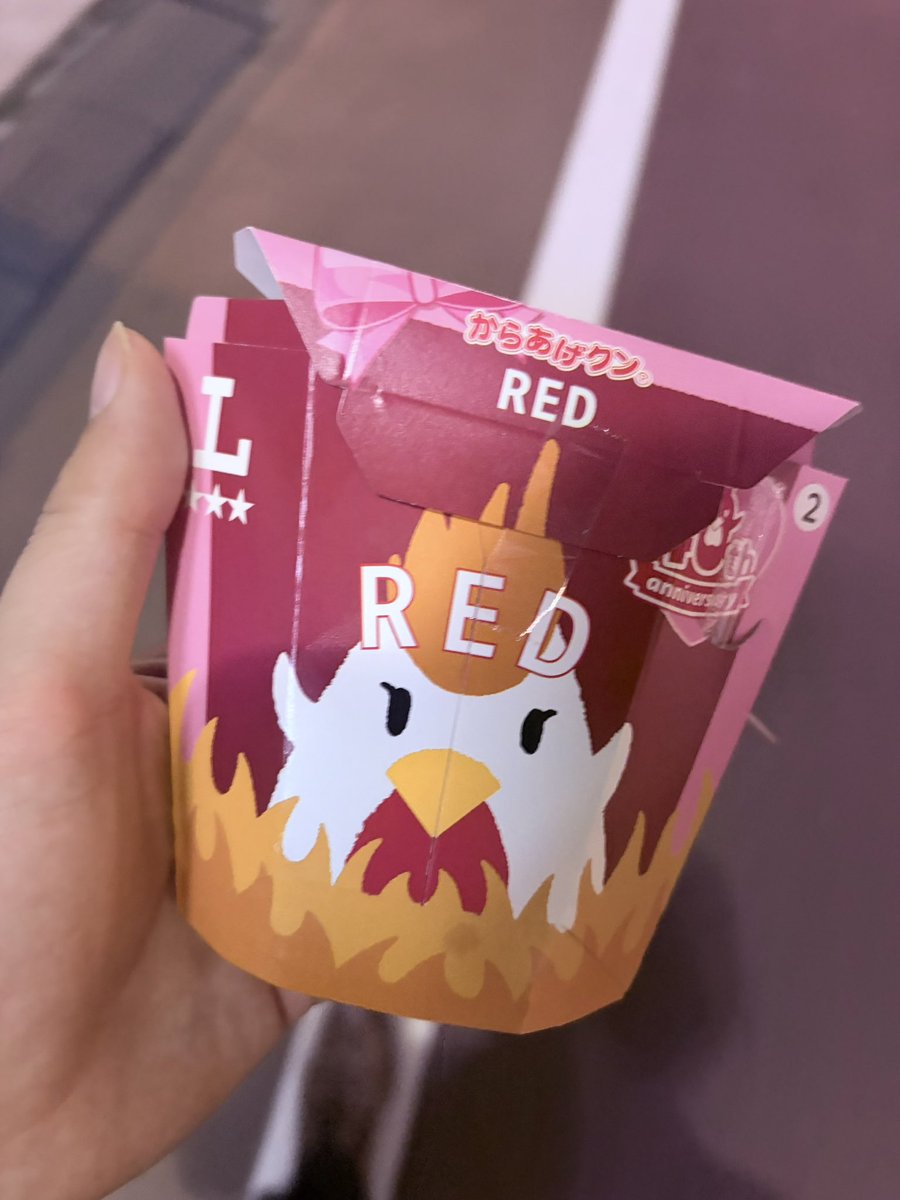 ナツキ tweet media
