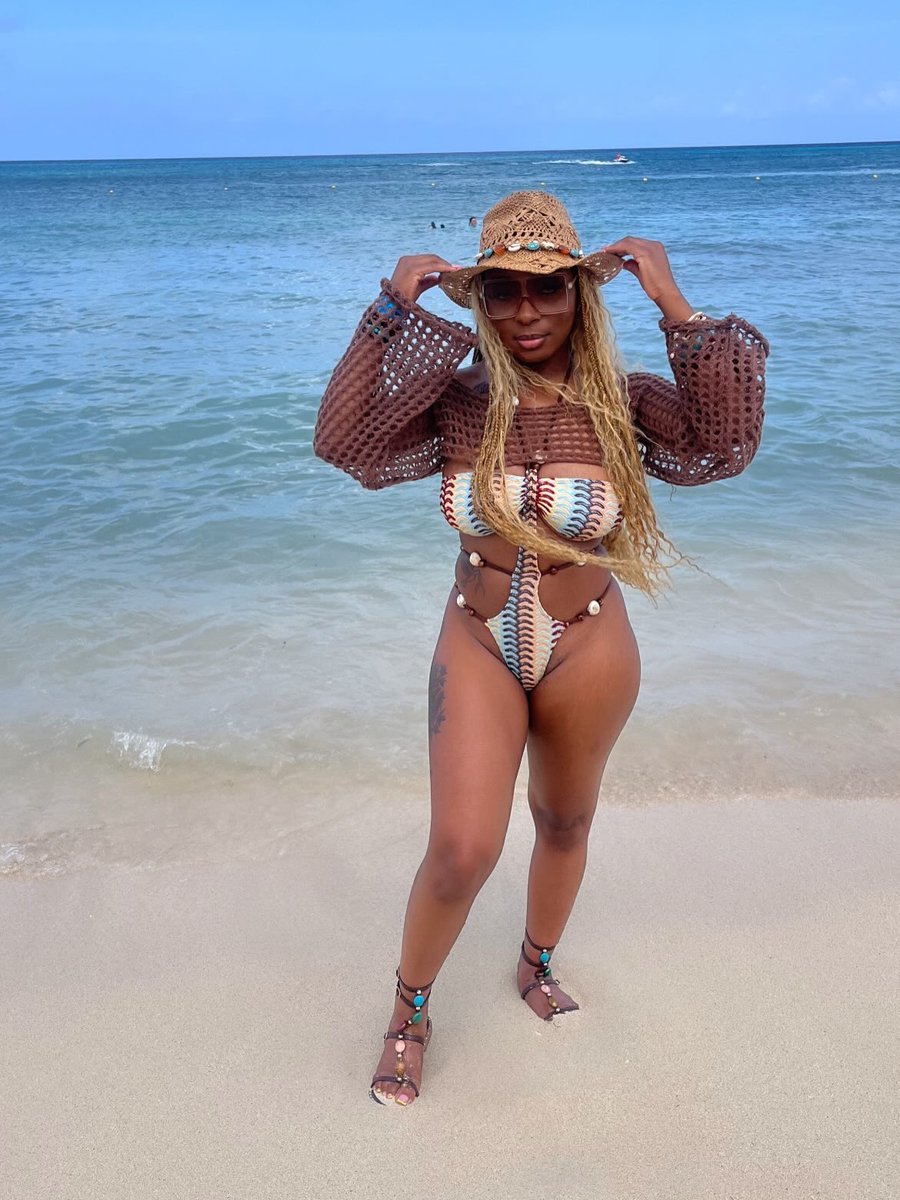 _duchessk's tweet photo. Need another vacation stat!! https://t.co/UjcLGhWTG6