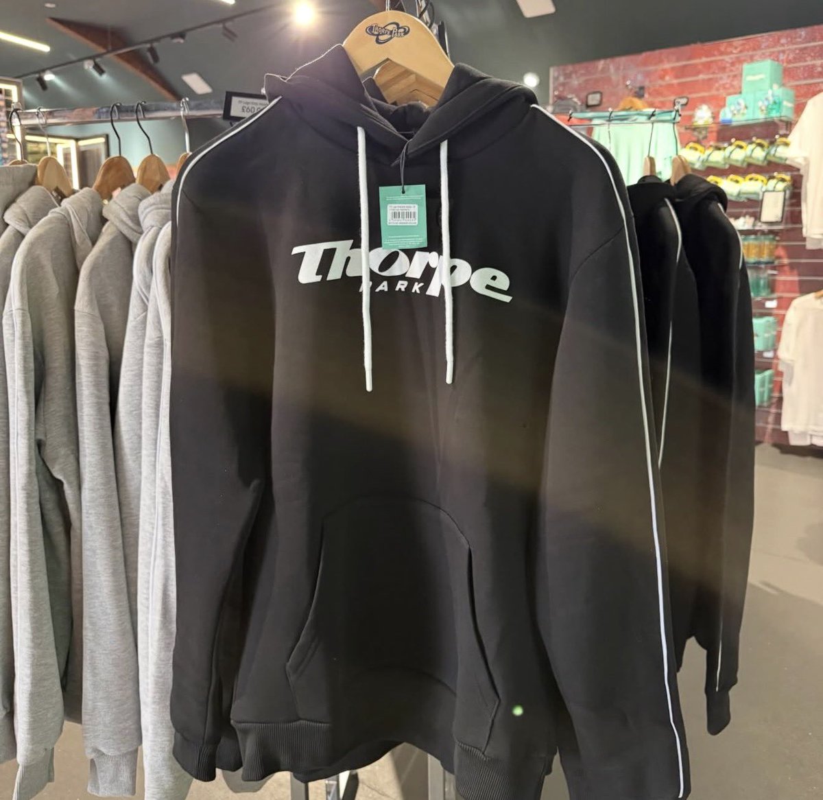 Thorpe Guide 🎢🗺️ tweet media