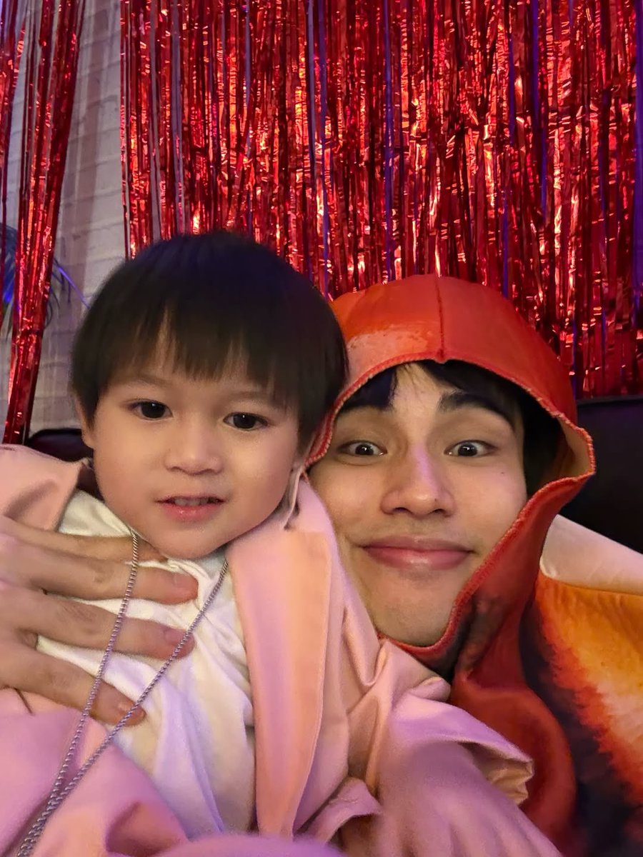 ครัวซองแฮมชีส🥐ft.แม่พี่กฤษฏ์(part time) tweet media