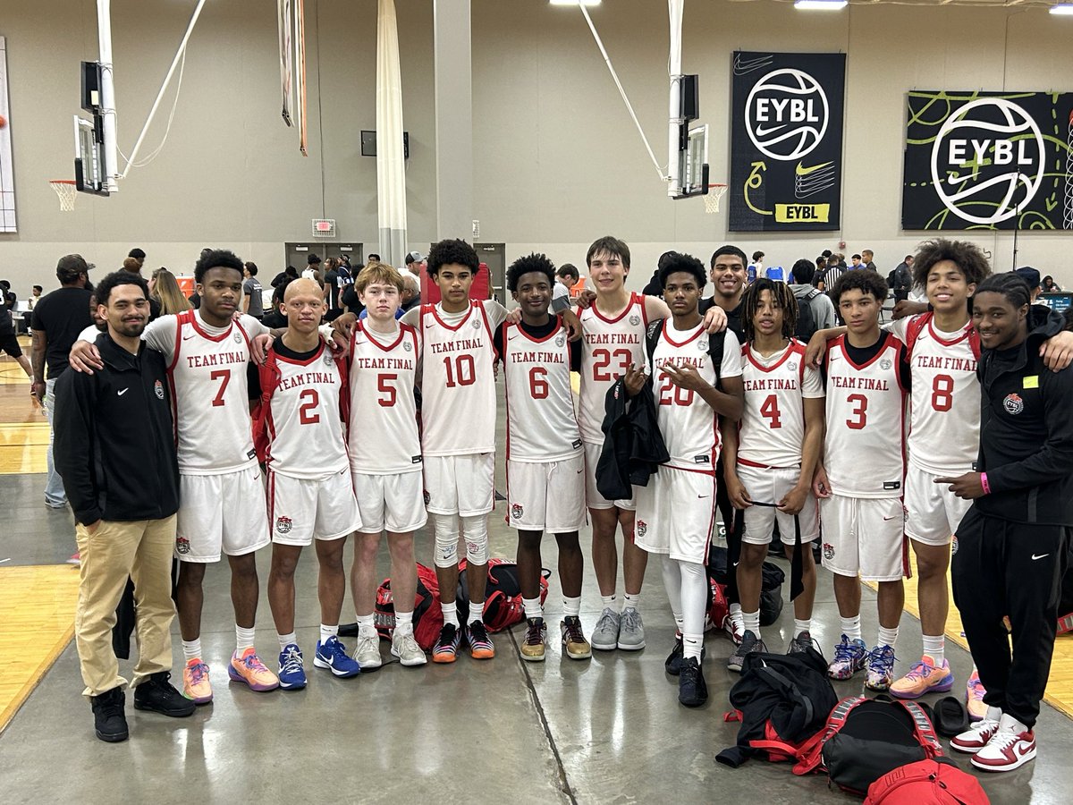 JohnLeet2028's tweet photo. Team Final Red EYCL 2028 finished 4-0 at the EYBL Champions Session 1 in Indianapolis this past weekend.  We are just getting started and head to Memphis this coming weekend!  @TeamFinalRed https://t.co/i33gCvb2BR