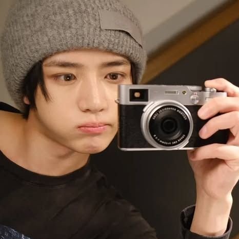 ♡ tweet media