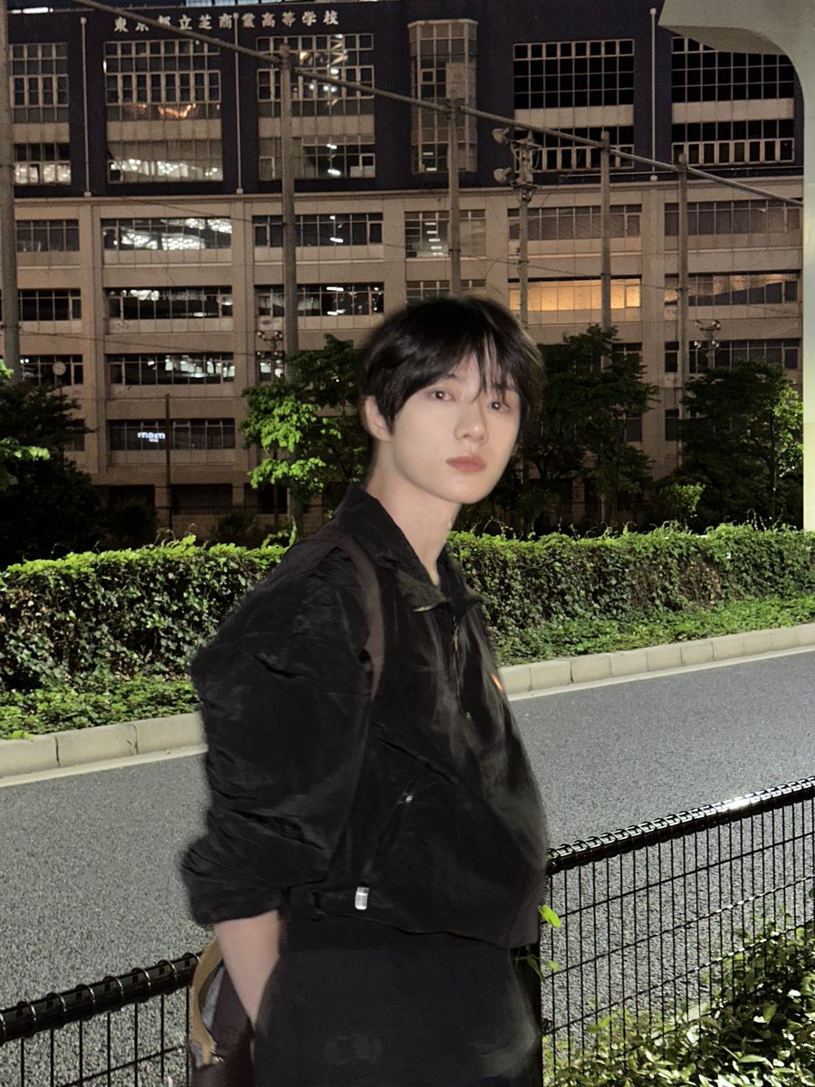 버찌 tweet media