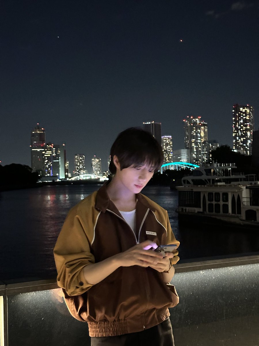 넘 이뿌다.. 완전 남친짤