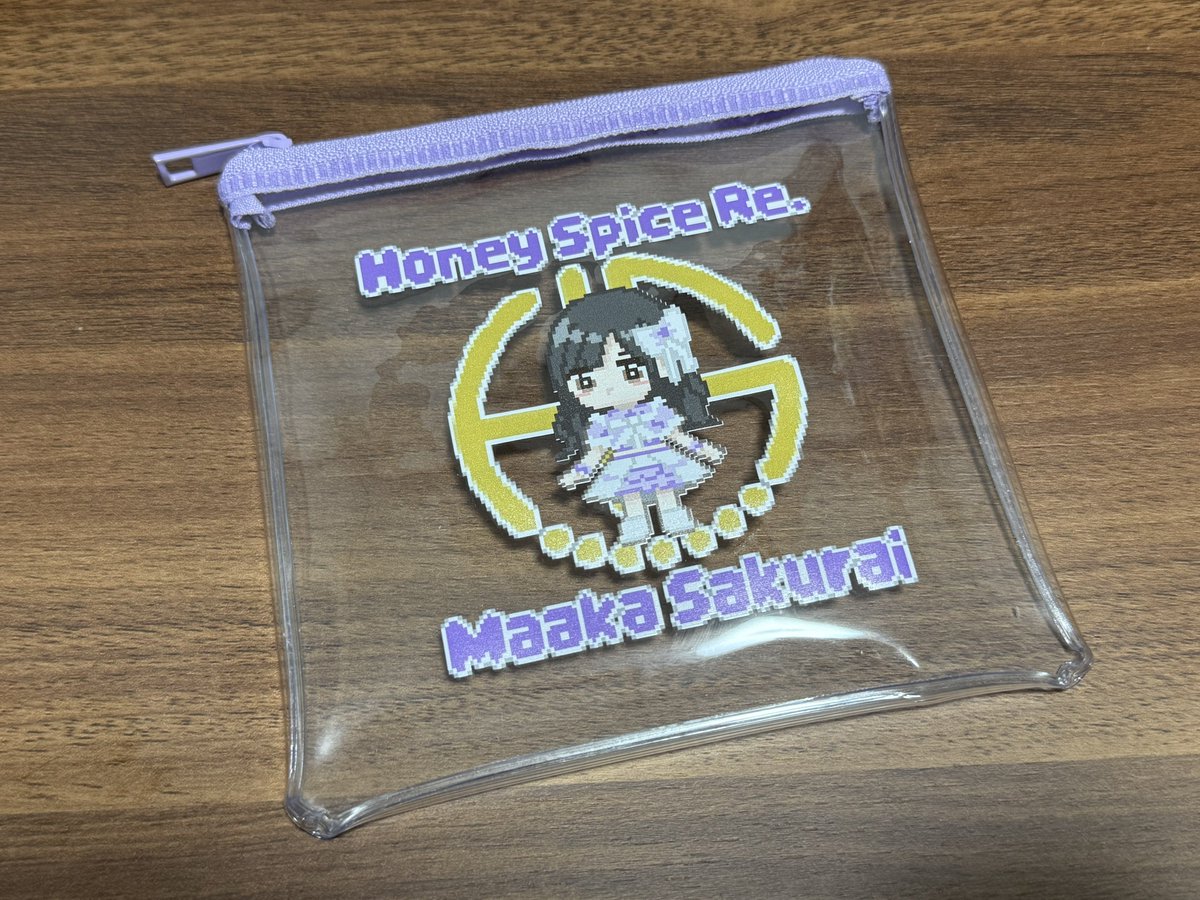 まあやと共同制作したクリアポーチ(はくたんを自分の分身だと思い込んでいる異常独身男性ぼく)