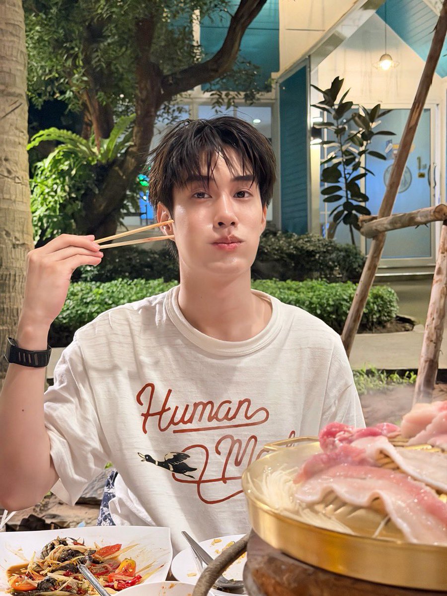อ๋อ๋ (♡˙︶˙♡) tweet media