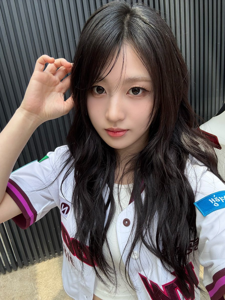 희연 HEE YEON tweet media