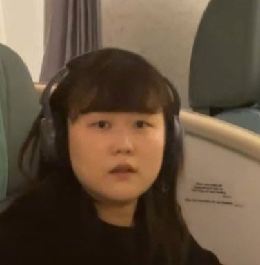뚜미 tweet media