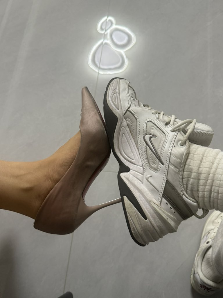 饼饼喜欢分享日常 tweet media