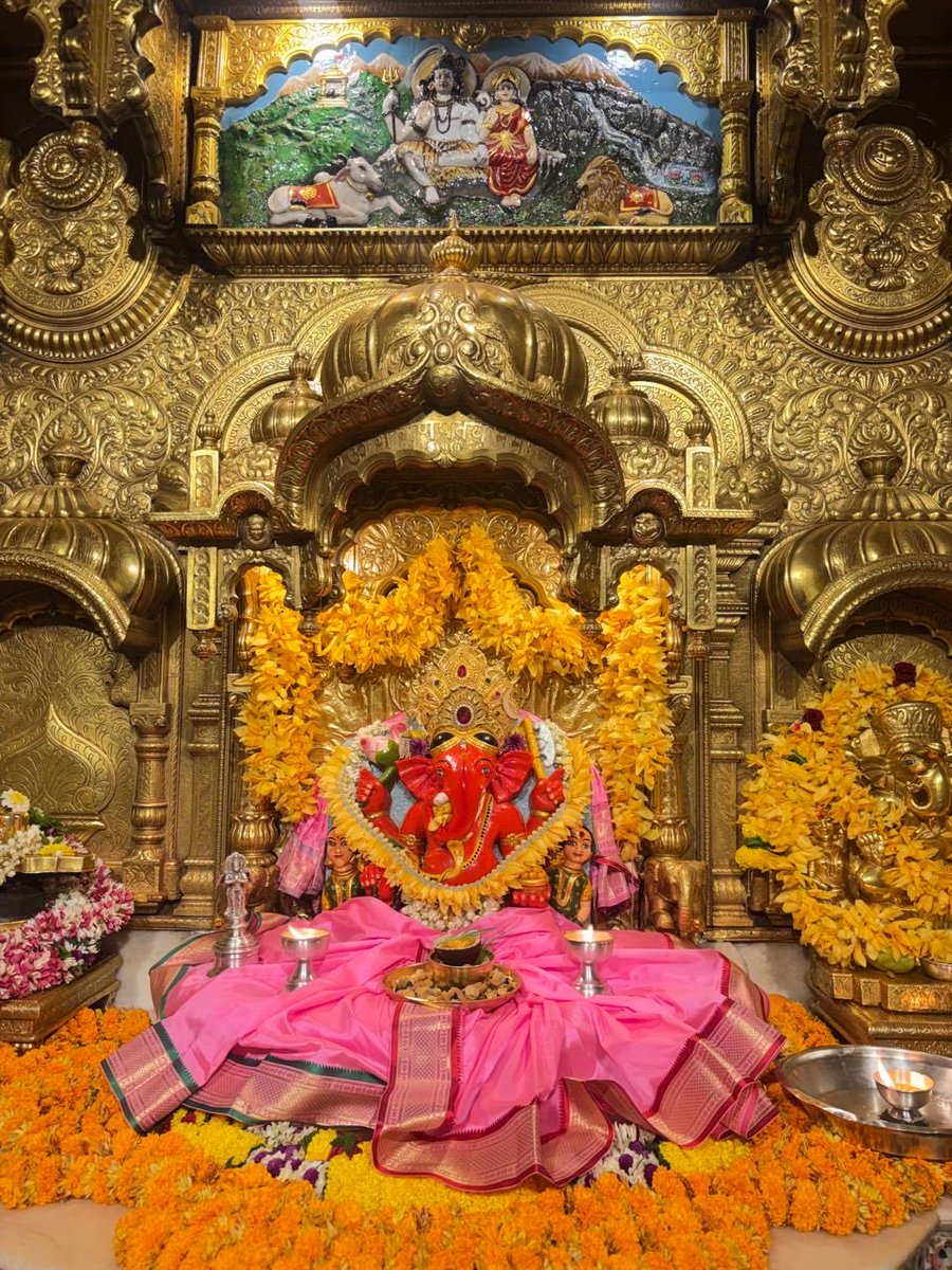 Shree Siddhivinayak Ganapati Temple Trust tweet media