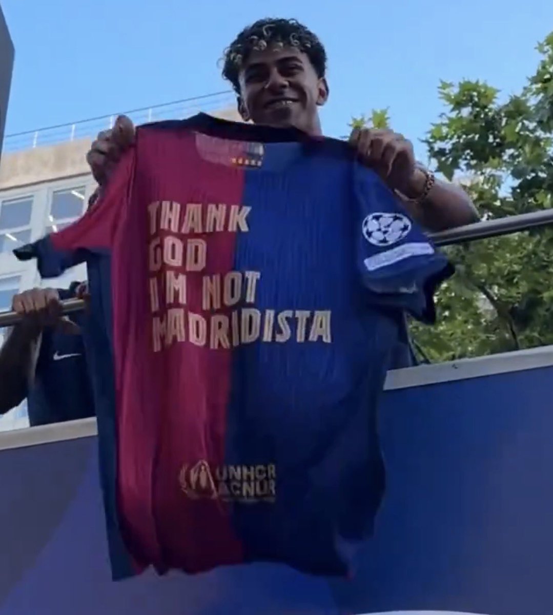 “Graças a Deus não sou madridista”

Yamal é foda KKKKKKKKKKKKKKKKKKKKK