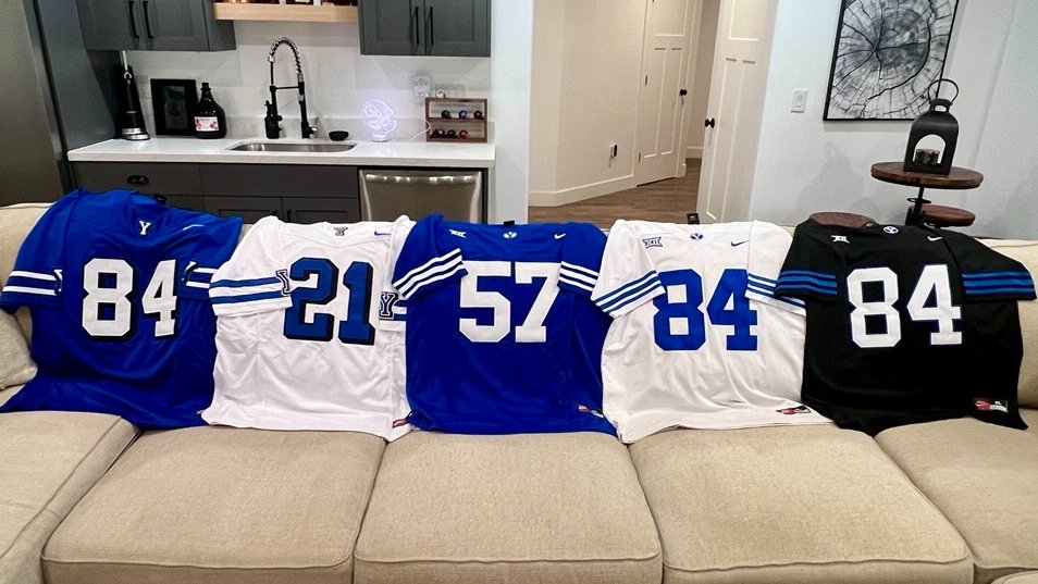 BooznCoug's tweet photo. Putting together an order for an early June arrival, if anyone is interested! I am currently planning to send this off next Monday, May 18th so please follow me, comment below and send me a DM if you'd like any additional info on how to order! Thanks and Go Cougs! https://t.co/pZKUHf9CLj