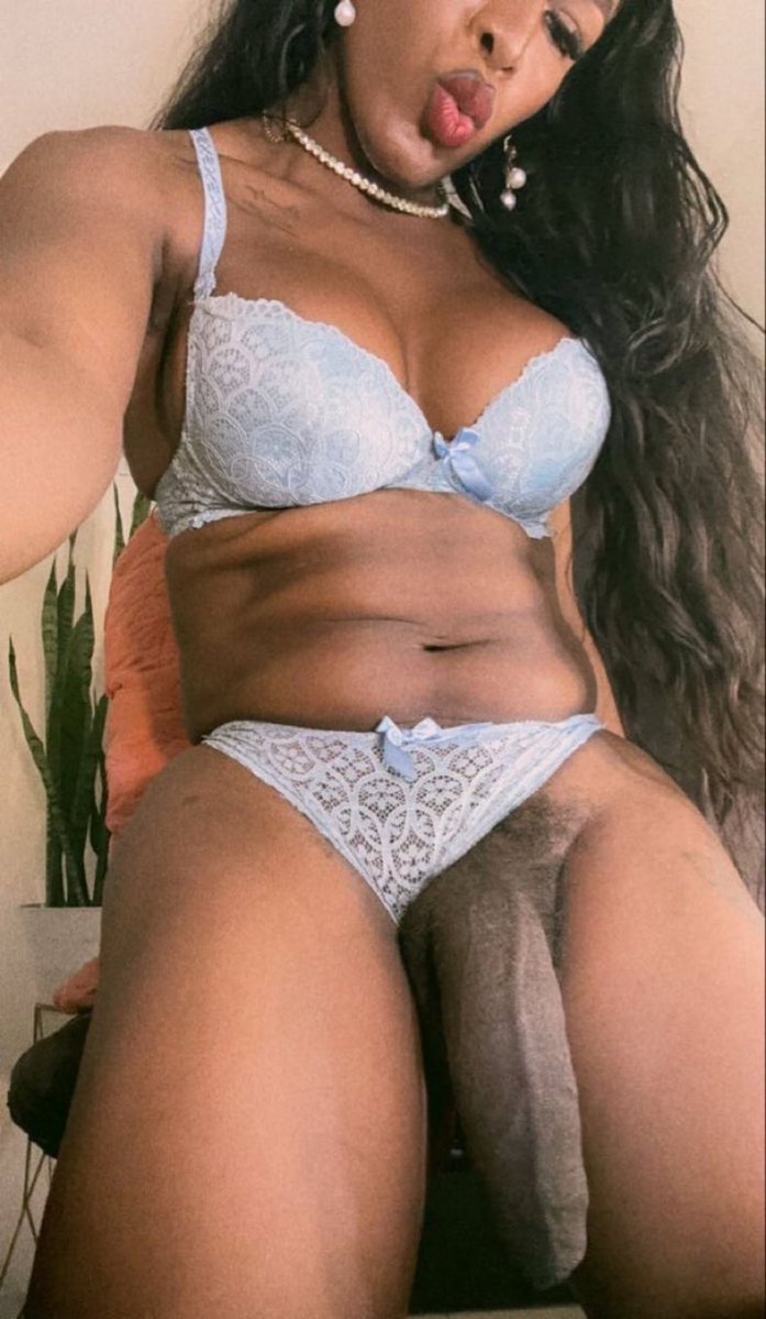 Big goddess tweet media