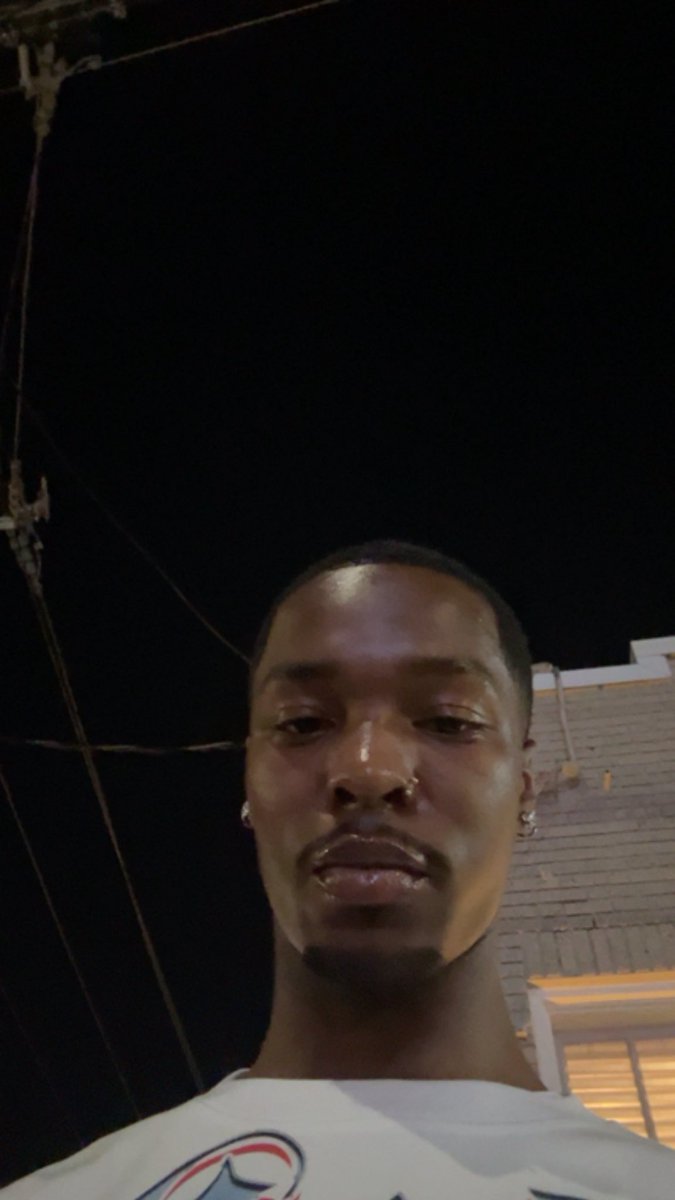handsome 🗡️💕 tweet media