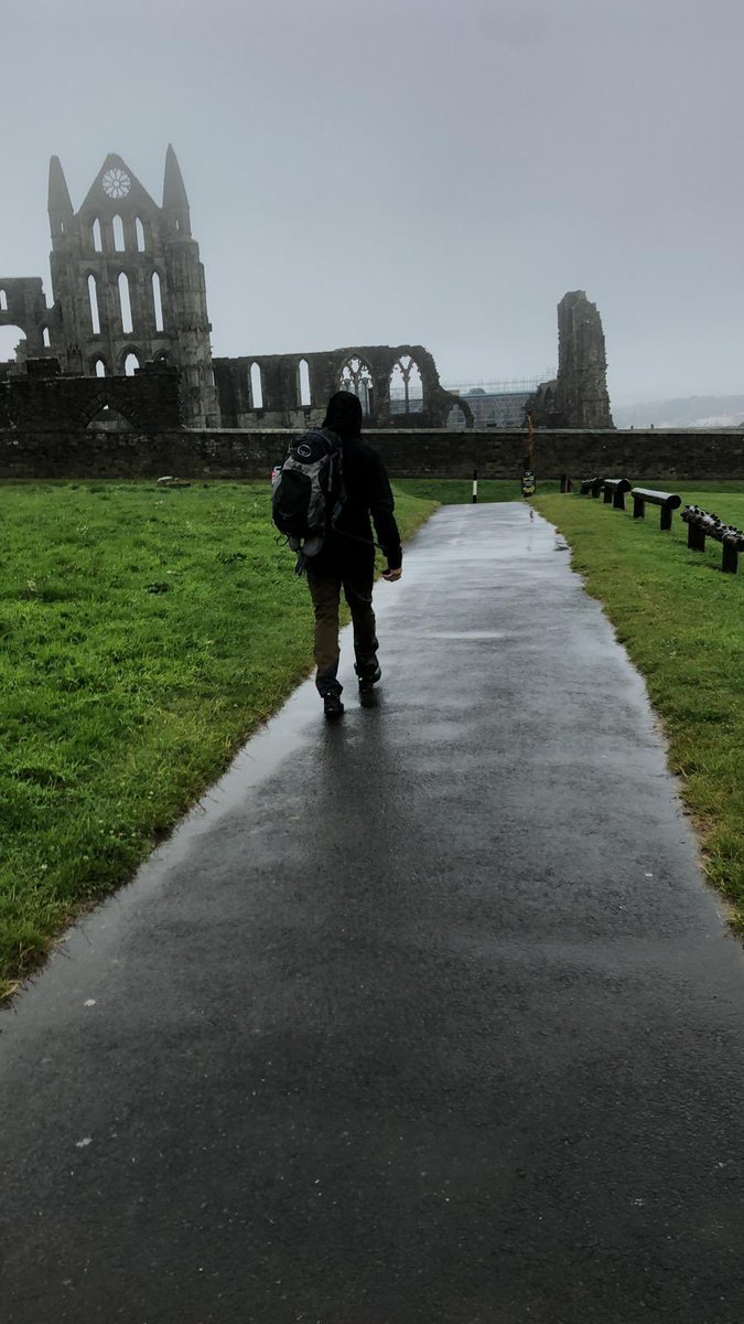 braddy46's tweet photo. @visitnorthyork @Duffers102 Robin Hoods bay, we stayed there last year and had a wonderful experience even though it rained every day.

Longing to go back and walk to Whitby in the rain again.🥇👍🇬🇧 https://t.co/SnHT6BzQRR